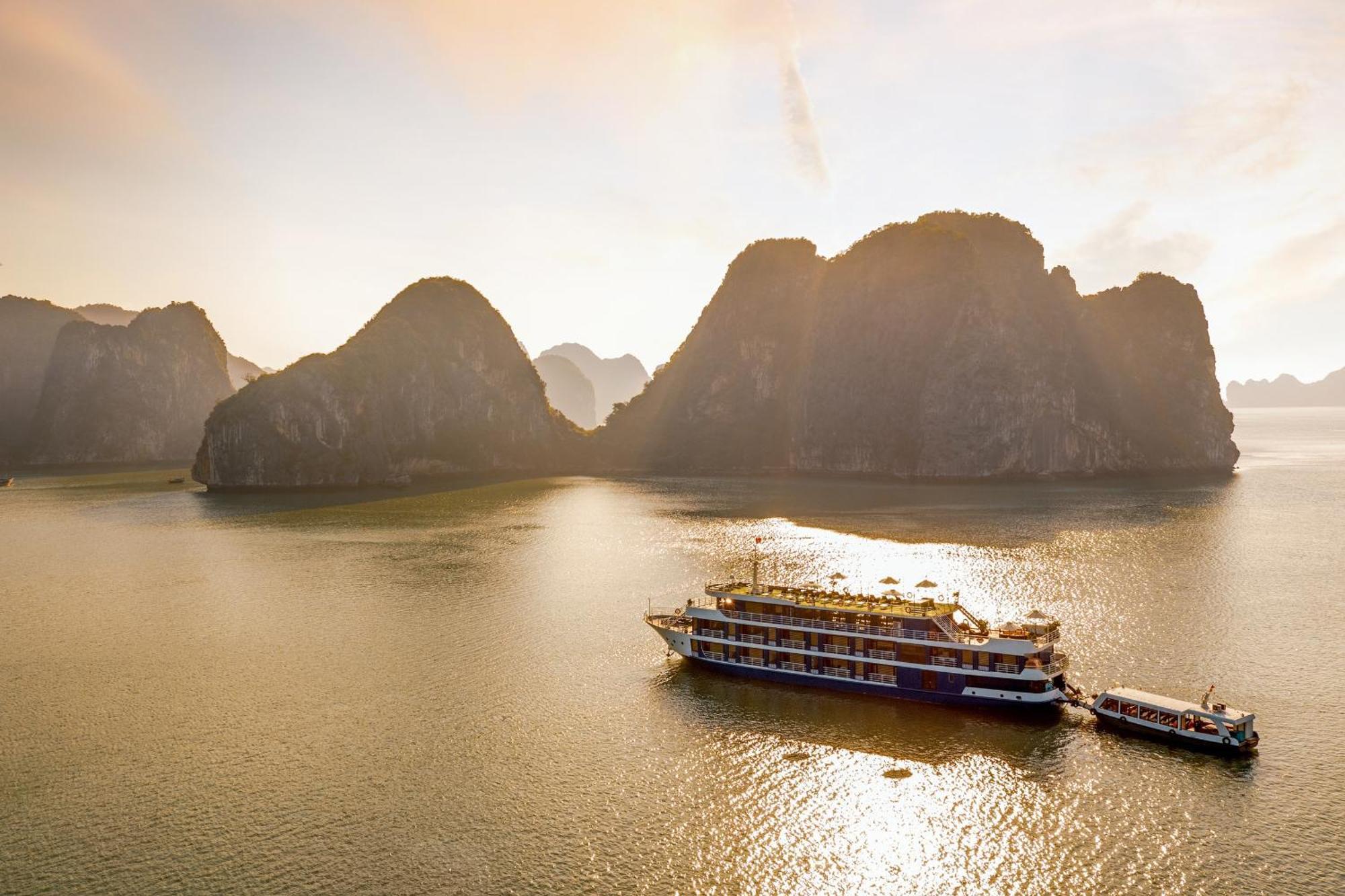 Halong Dragon Bay Cruise Ξενοδοχείο Χα Λονγκ Εξωτερικό φωτογραφία
